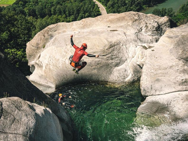 Image 0 - Canyoning in Ticino